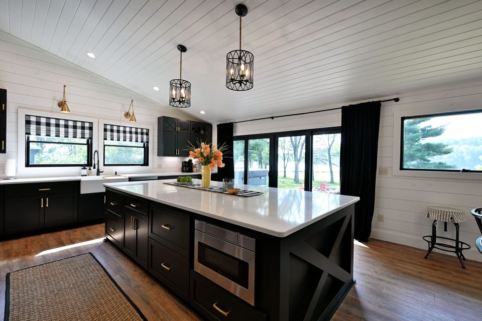 House, 4 Bedrooms | Private kitchen | Coffee/tea maker, fridge, oven, toaster