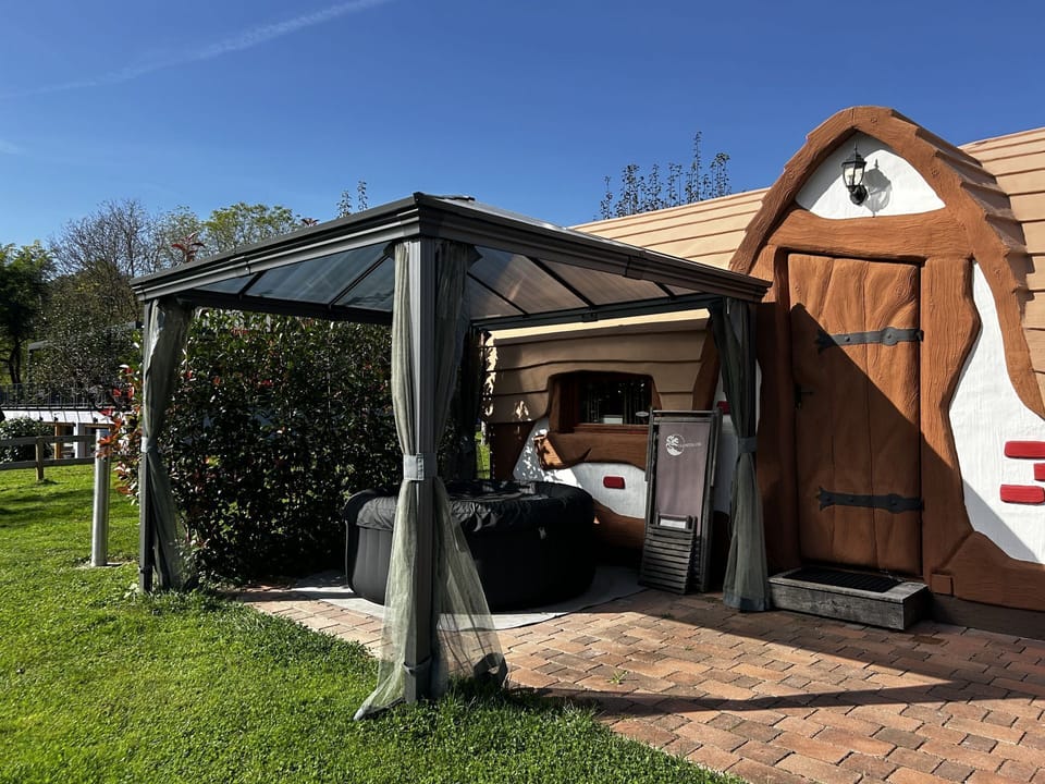 Mobile Home, Patio, Garden View | Free WiFi