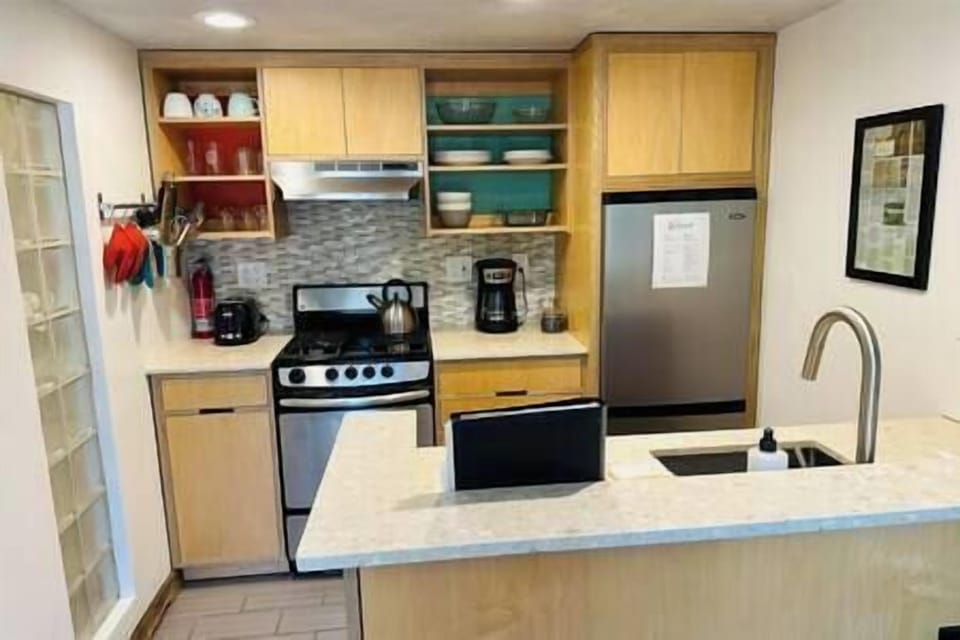 Kitchen (2)