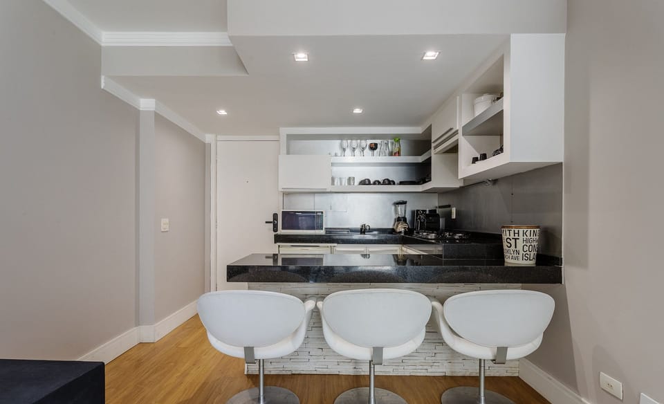 Basic Apartment | Private kitchen | Cookware/dishes/utensils