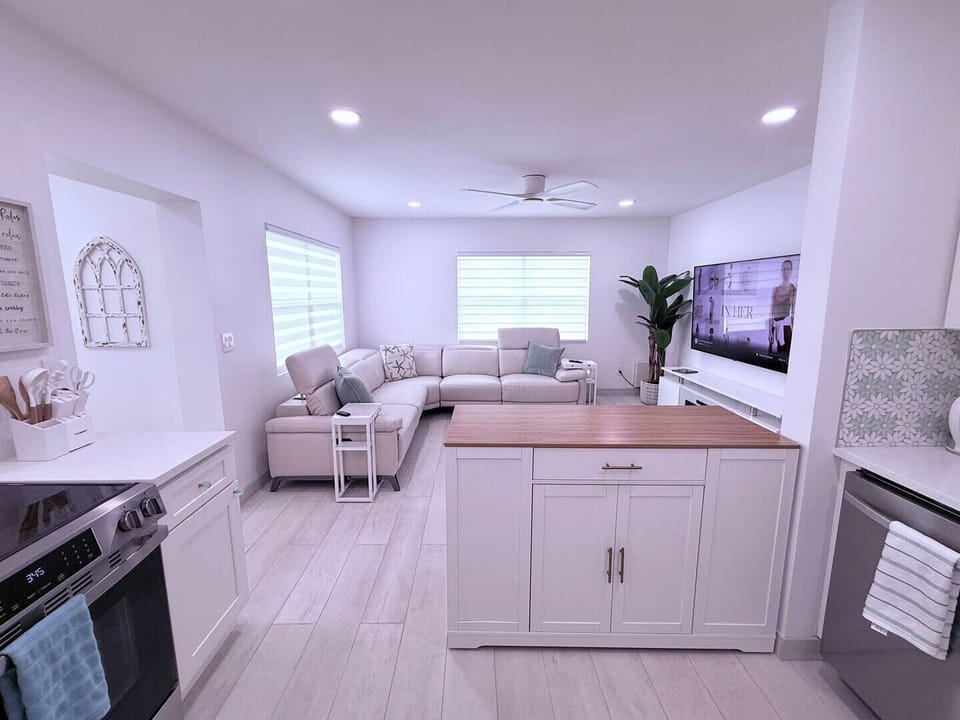 Open Kitchen Space