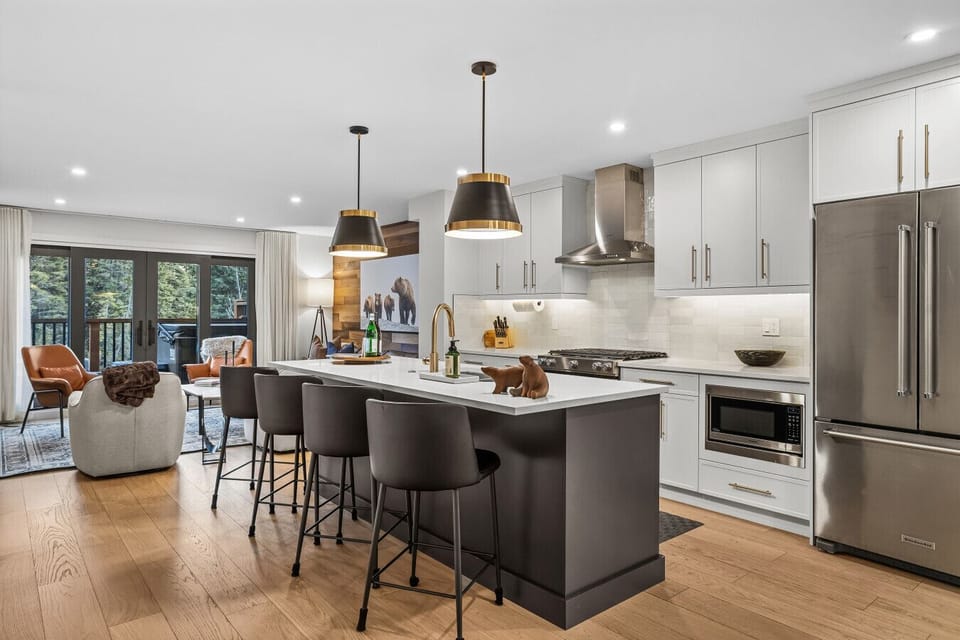 Kitchen Island