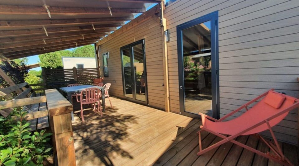 Mobile Home | Exterior