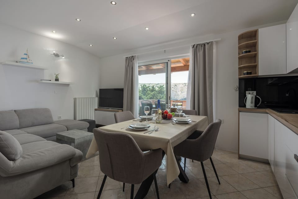 Living and dining room