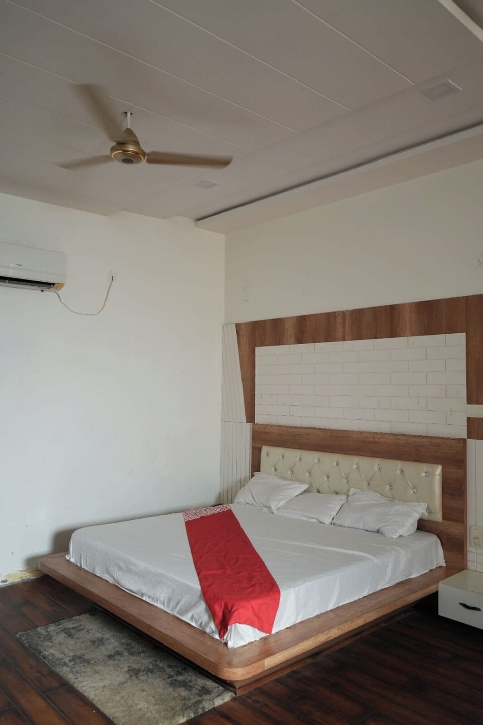 Double Room | Desk, free WiFi