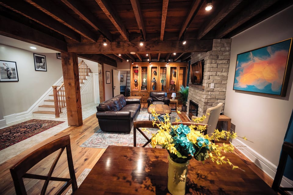Stretch out under rustic beams in a warm, inviting lounge