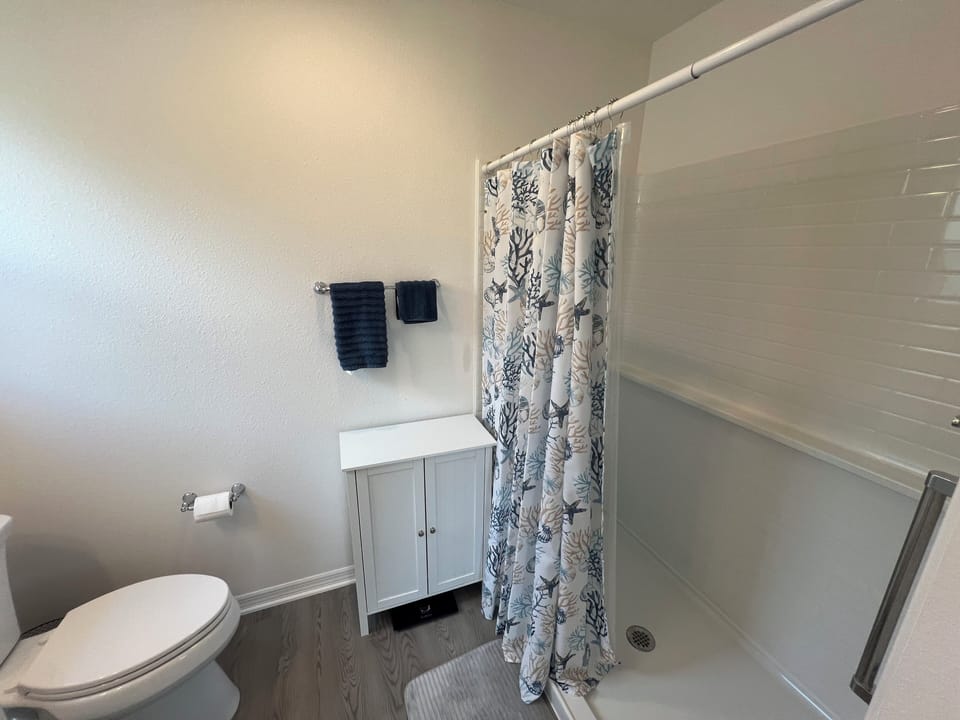 Master Bathroom with walk-in shower