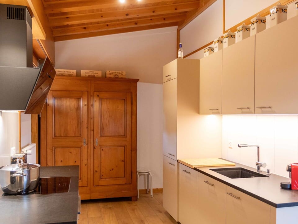 Kitchen, Flooring, Interior Design, Wood, Cabinetry, Ceiling, Kitchen Appliance, Furniture, Countertop, Floor