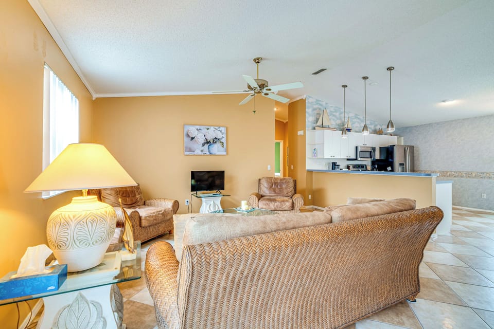 House (2 Bedrooms) | Interior