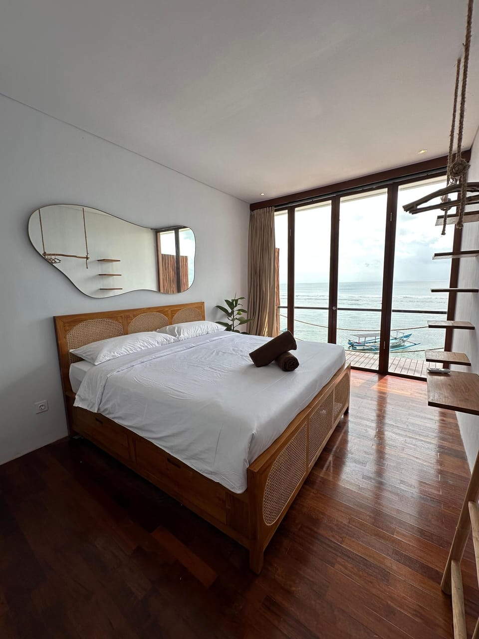 Standard Double Room, 1 King Bed, Balcony, Sea View | Free WiFi