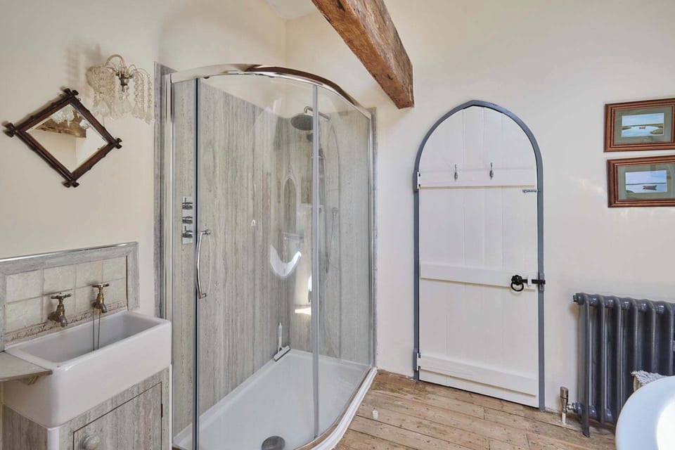 The Chapel, East Rudham - Host & Stay