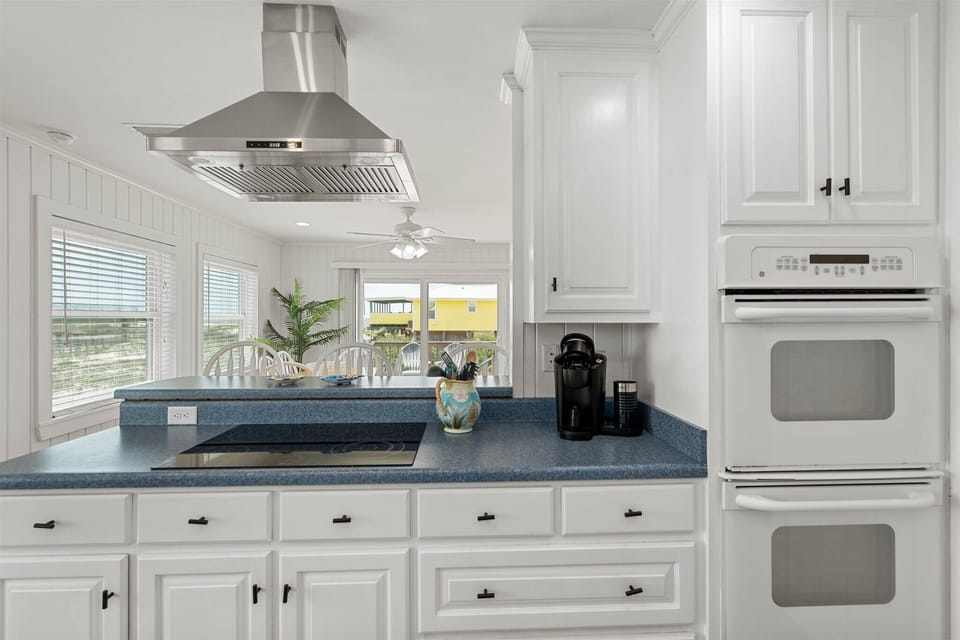 Dauphin Island Escape Kithcen Appliances
