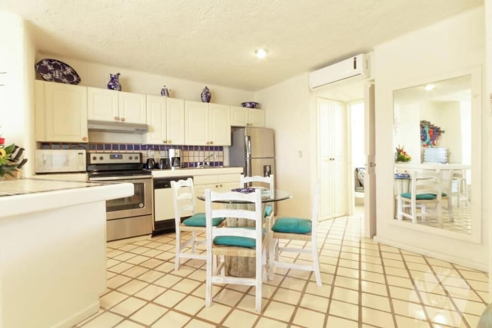 Spacious kitchen ideal for group cooking. 
