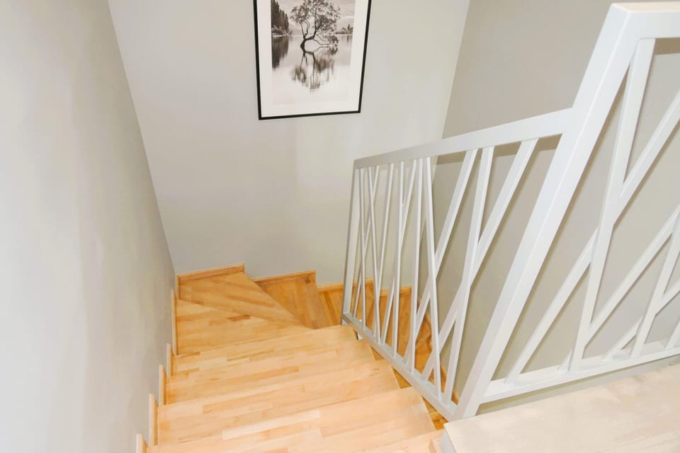 House | Reception