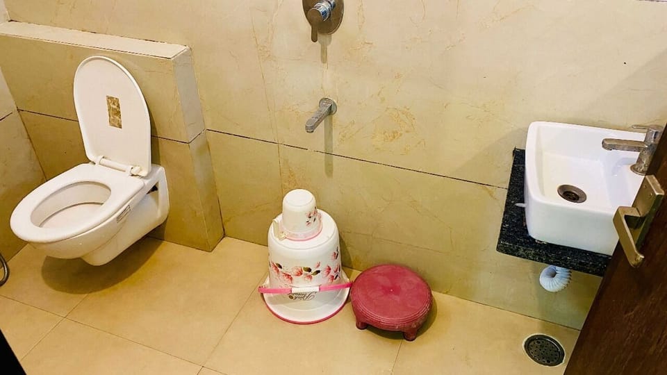Deluxe Room | Bathroom
