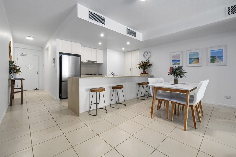 Kitchen/Dining