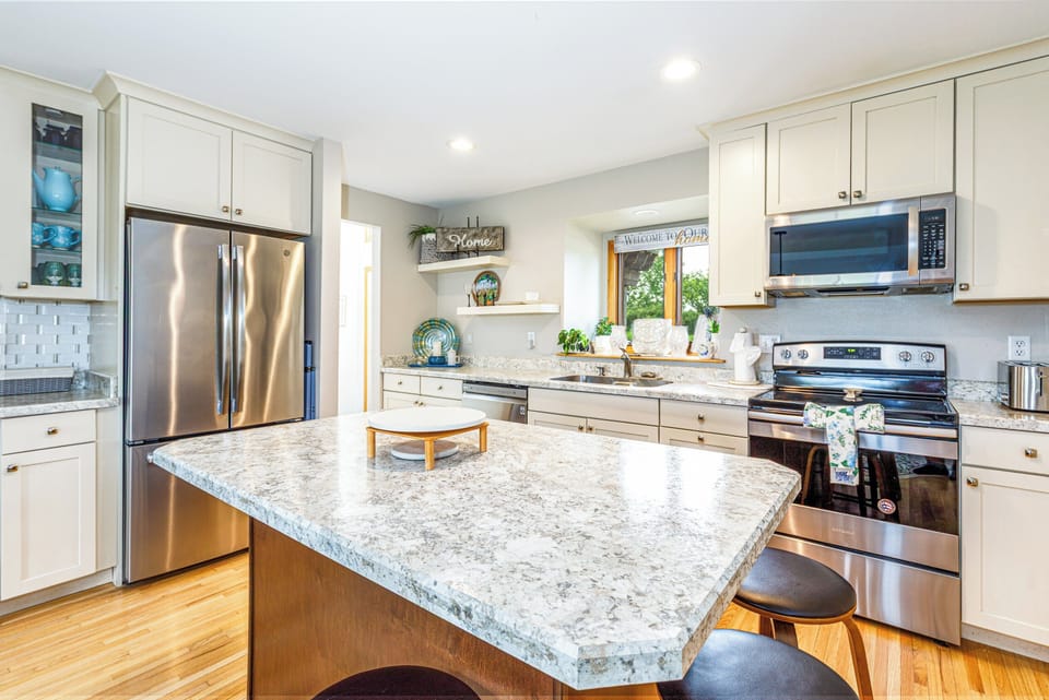 Enjoy the fully stocked kitchen