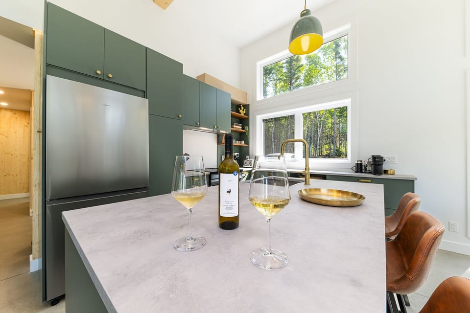 Let the perfect bottle set the mood for a memorable meal.