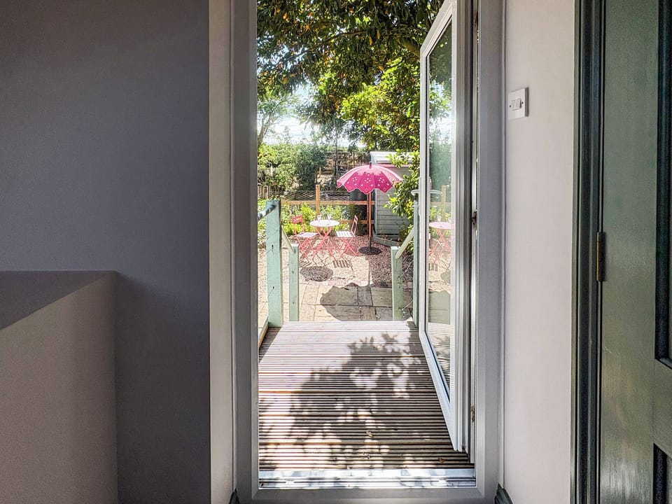 rear entrance to Suntrap garden | Bay Tree, Sturminster Newton