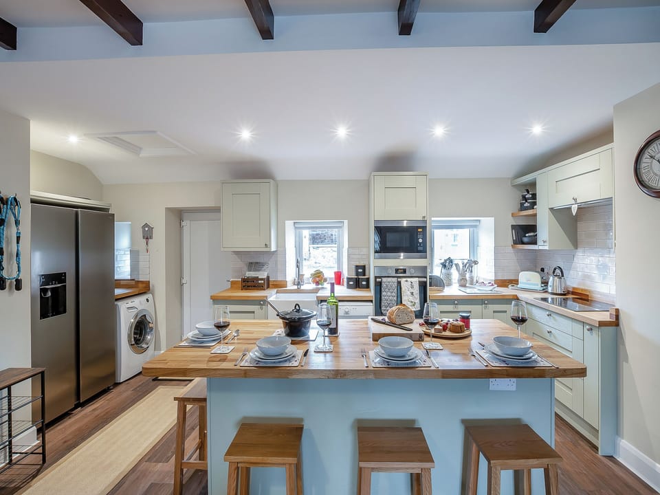 Kitchen/diner | The Old Cottage - Redstead Accomodation, Beadnell