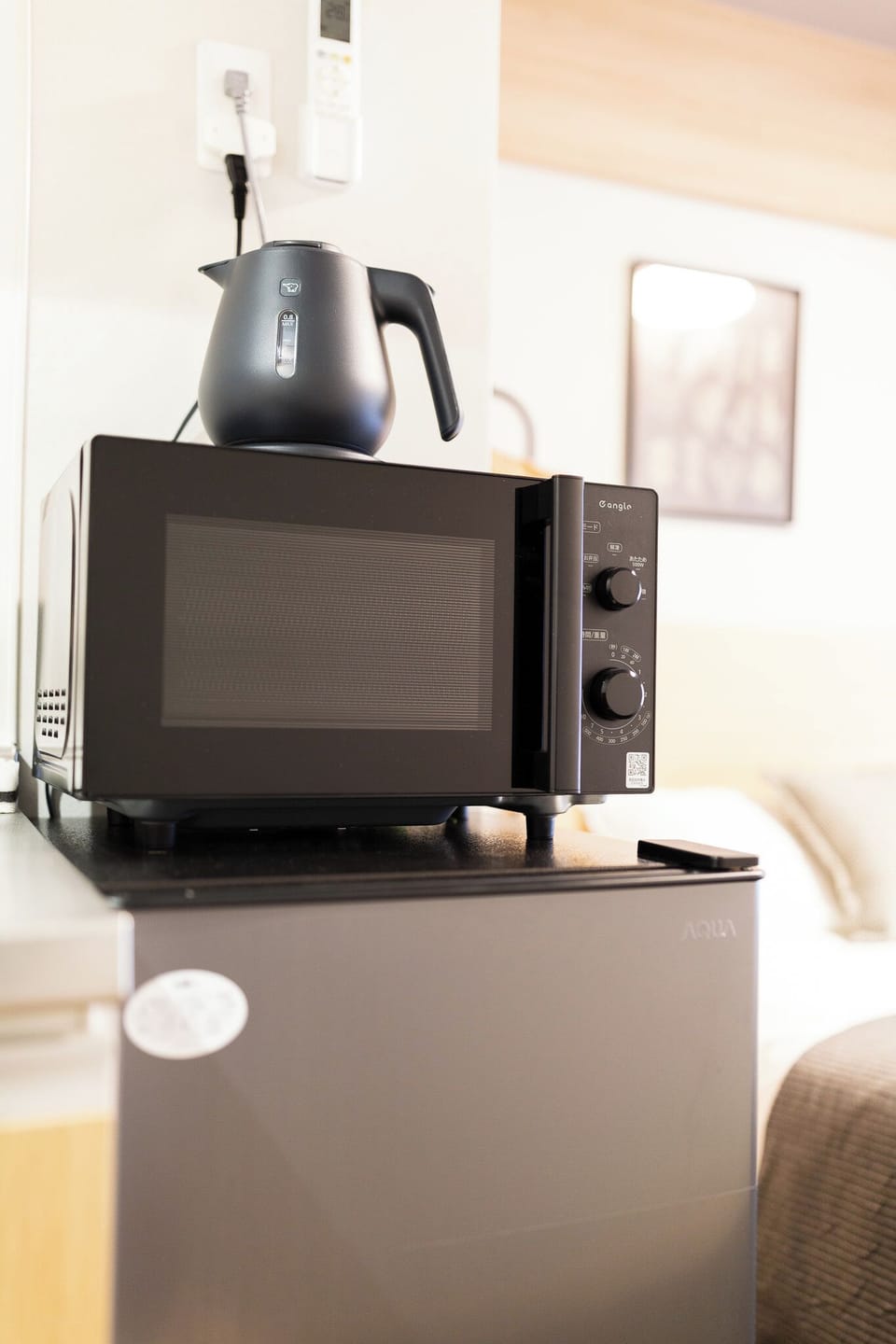Mini-refrigerator