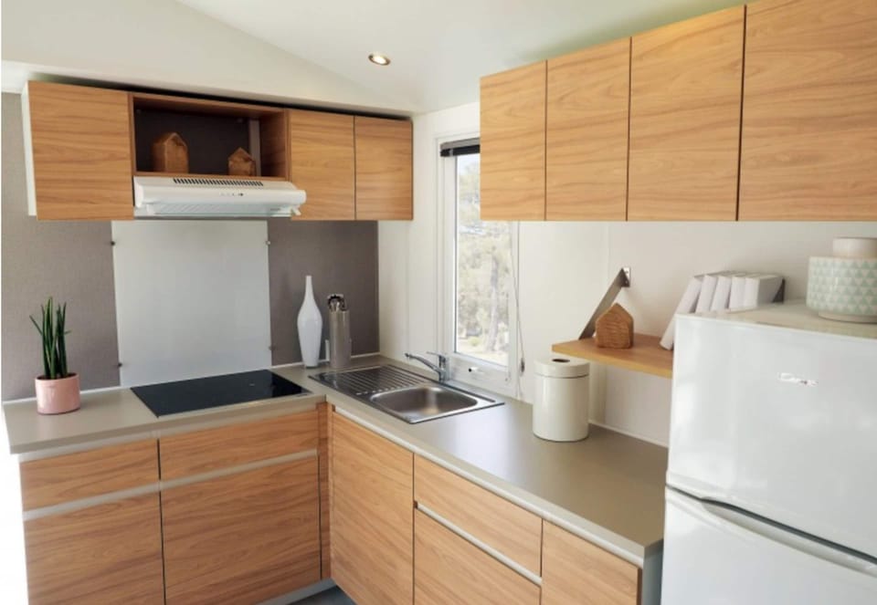 Mobile Home | Private kitchen