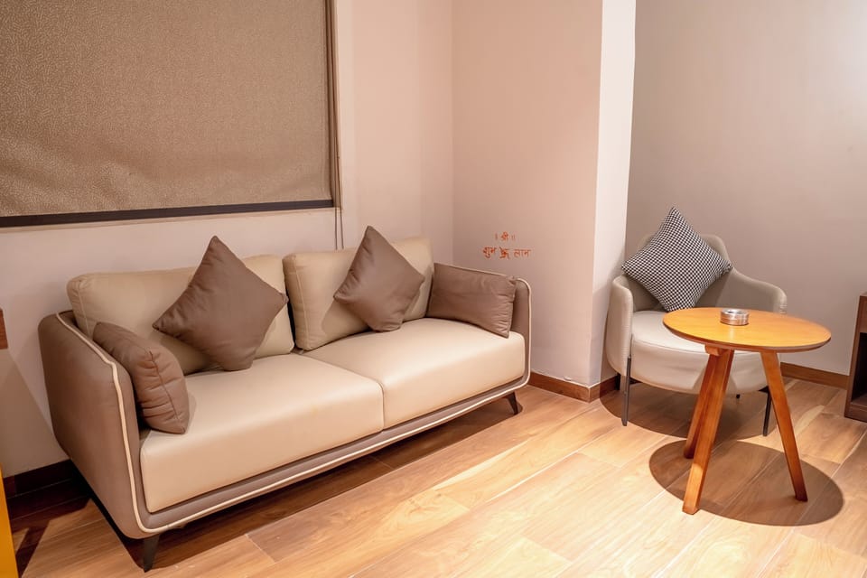 Executive Room | Desk, laptop workspace, free WiFi