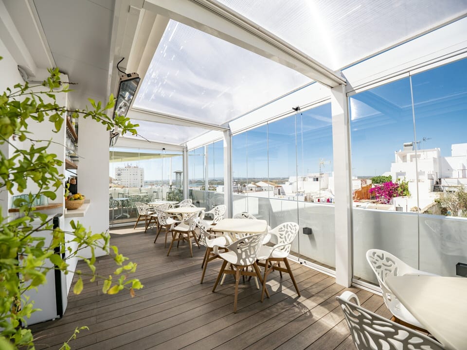 Apartment | Outdoor dining