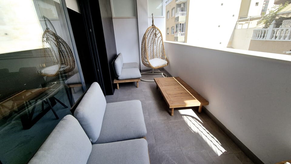 Apartment | Terrace/patio