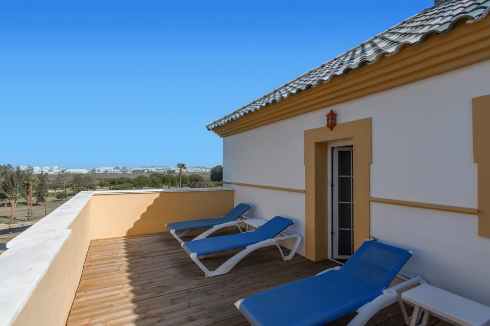 Apartment | Terrace/patio
