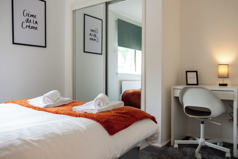 Apartment | Iron/ironing board, free WiFi