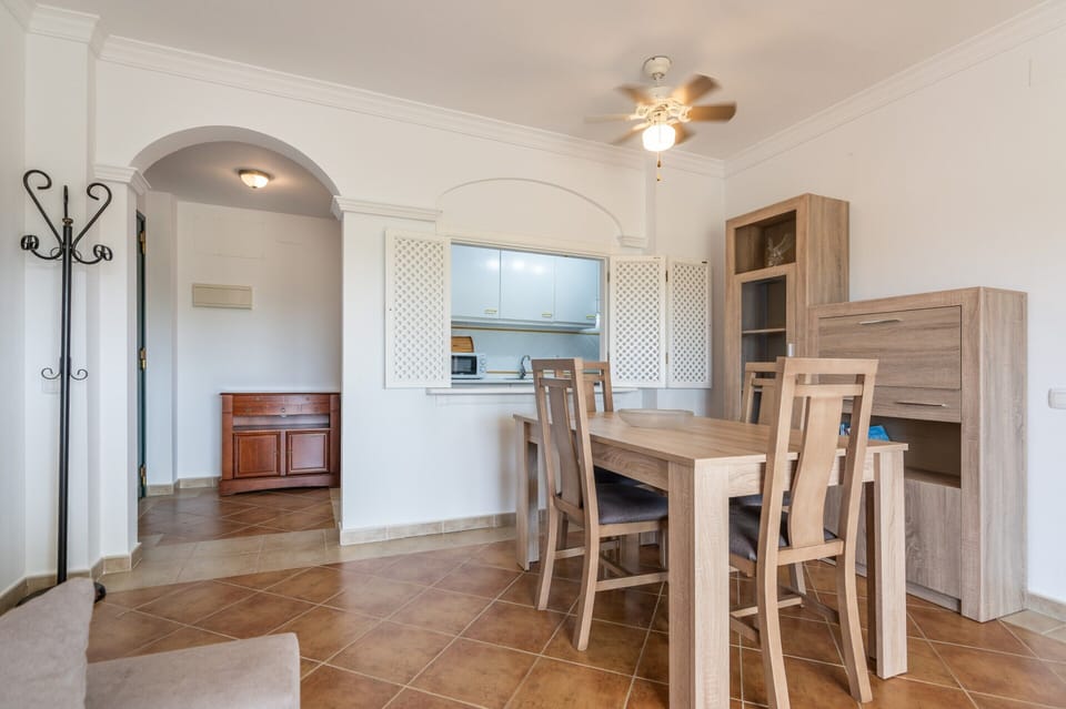 Apartment | Dining
