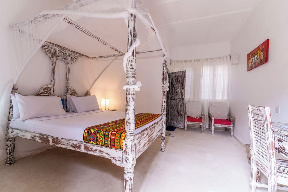 Double Room | Free WiFi, bed sheets