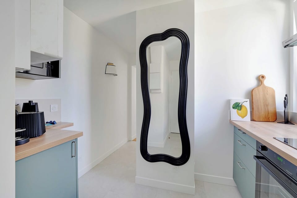 Apartment | Private kitchen | Fridge, microwave, oven, stovetop