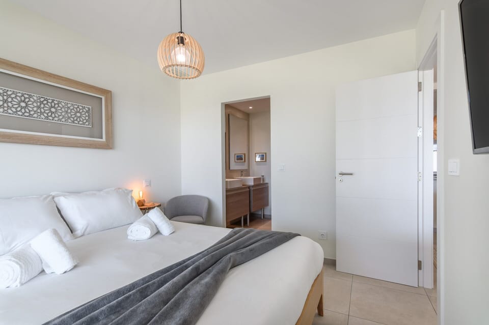 Apartment | 2 bedrooms, iron/ironing board