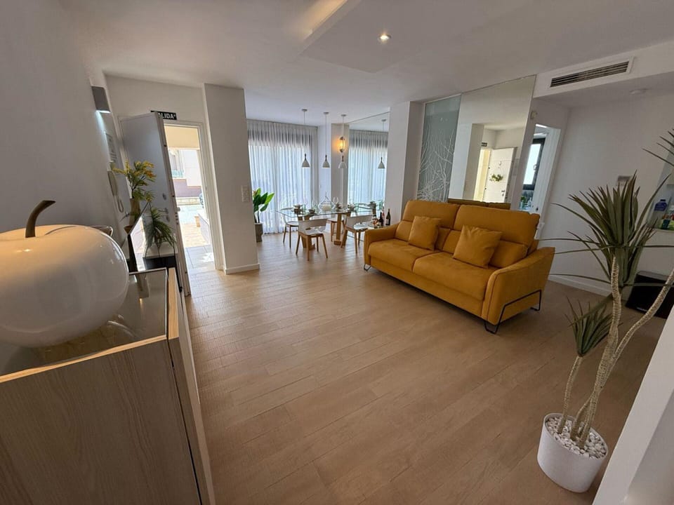 Apartment | Living room