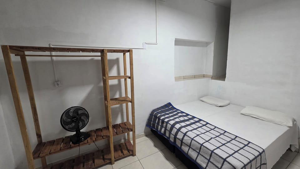 Economy Triple Room | WiFi (free), bed sheets