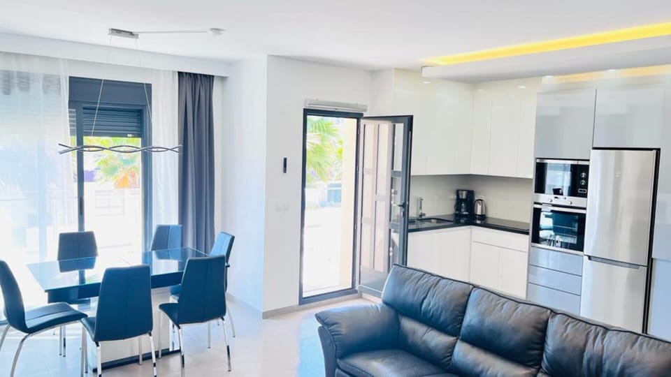 Apartment | Living room