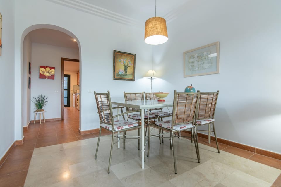 Apartment | Dining