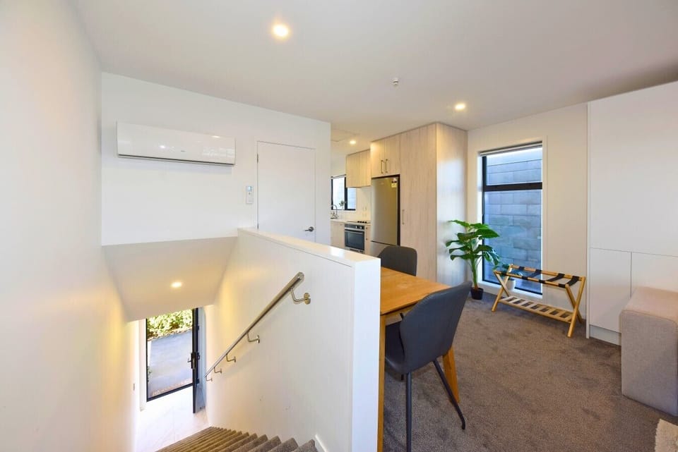 12 8 Wilmer St (1) - Edited