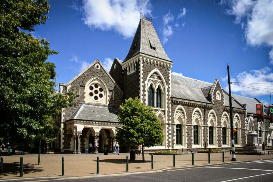 Canterbury Museum (14 Minutes Walk)