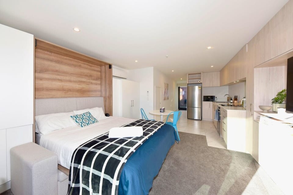 2 6 Wilmer St (14) - Edited
