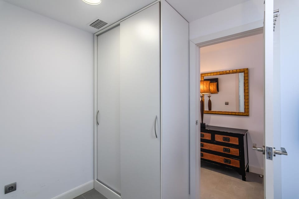Apartment | 3 bedrooms, iron/ironing board