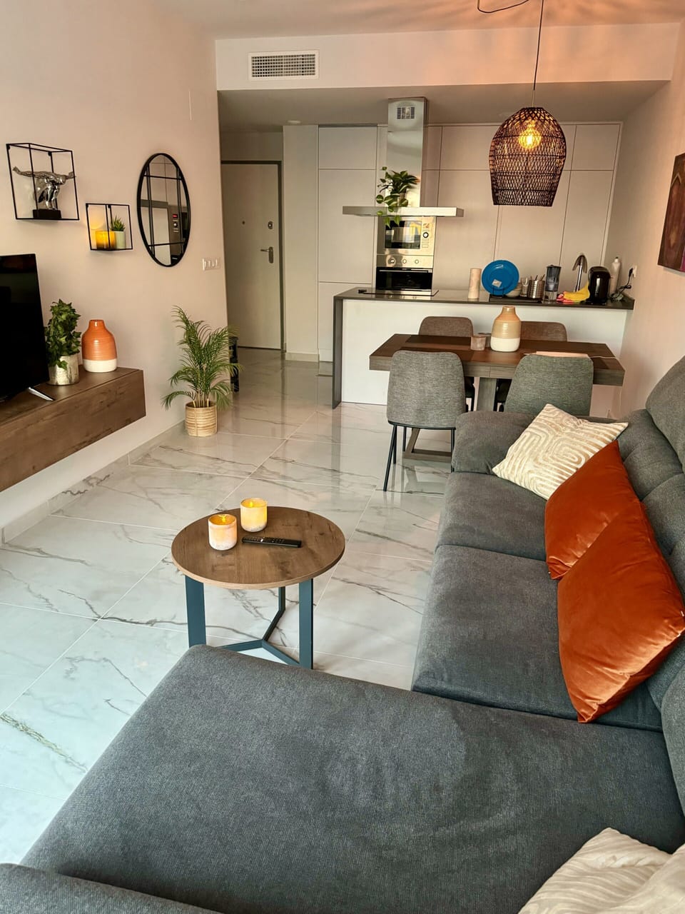 Apartment | Living room