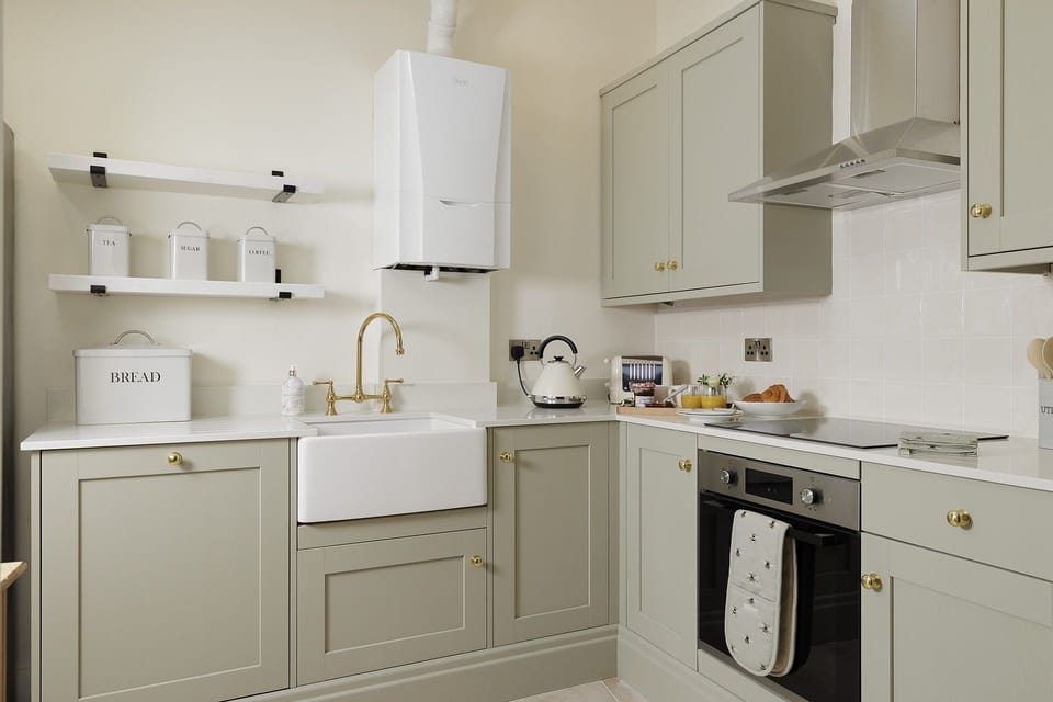 Flat 1 Martins House Kitchen - StayCotswold