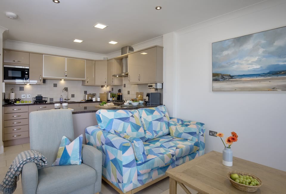 Tamarisk, Treyarnon Bay: Sea views, stylish interiors, and peaceful comfort come together effortlessly