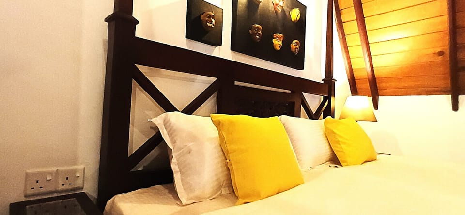 Penthouse Suite bedding 
