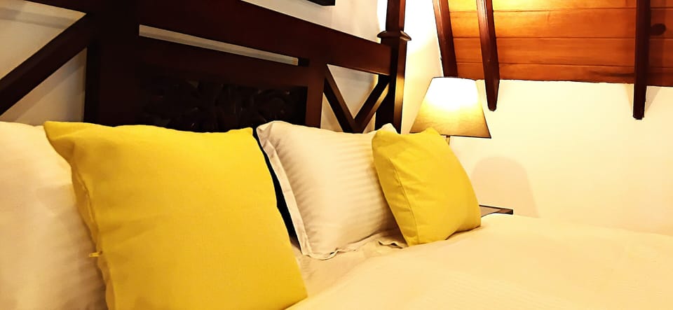 Penthouse Suite bedding 