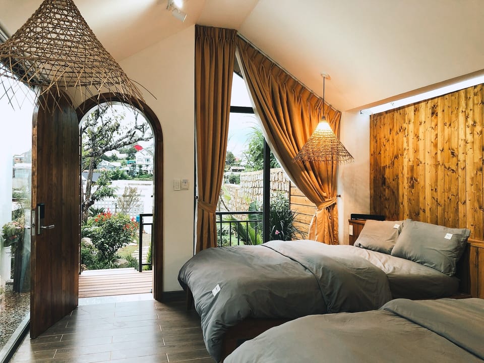 Superior Bungalow | Garden view