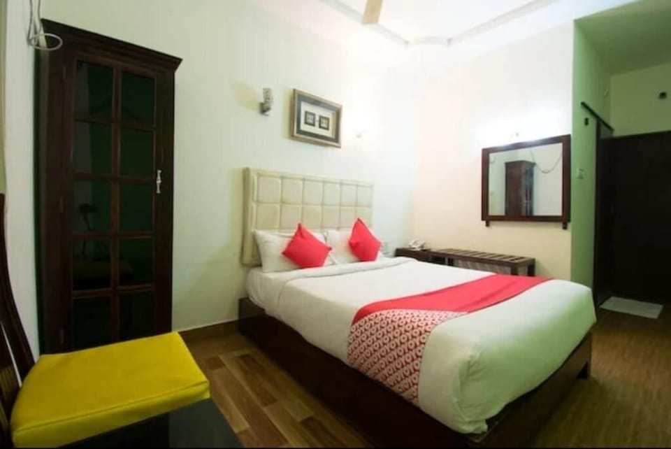 In-room safe, free WiFi, wheelchair access